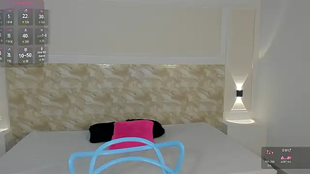 AliceRoss0 online show from October 24, 2025, 8:16 pm