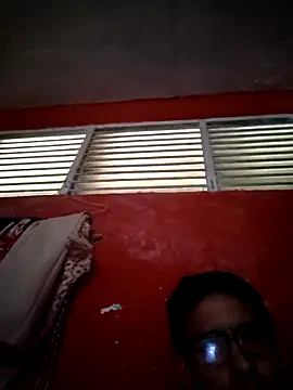 VL25DN26 online show from September 16, 2025, 7:26 pm