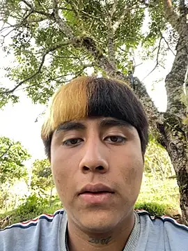 FlpGmz online show from October 27, 2025, 9:08 pm