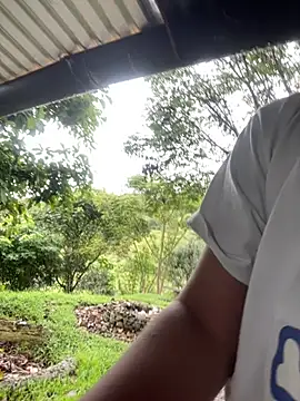 FlpGmz online show from March 25, 2026, 9:43 pm