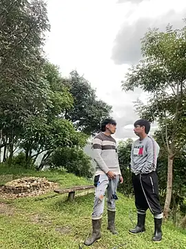 FlpGmz online show from April 7, 2026, 10:20 pm