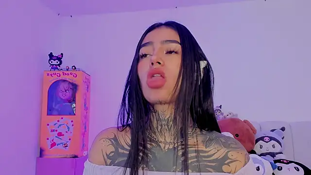 shadowcatt  online show from October 6, 2025, 7:00 pm