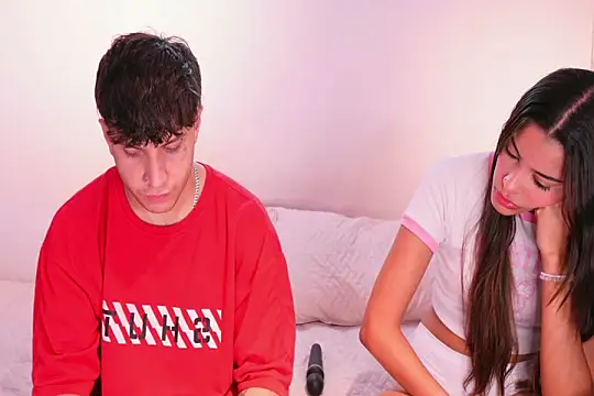 Nicky and Blake online show from February 14, 2025, 9:10 pm