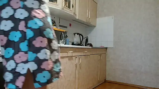 Snapshot of Vika_ chatting on January 20, 2025, 5:59 am Vika online show from January 20, 2025, 5:59 am