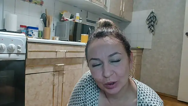 Snapshot of Vika_ chatting on January 31, 2025, 3:41 am Vika online show from January 31, 2025, 3:41 am