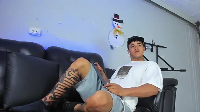 Rob saenz  online show from January 4, 2025, 1:21 pm