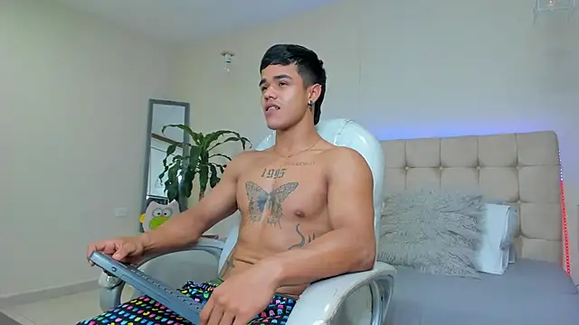 Rob saenz  online show from March 2, 2025, 6:08 pm