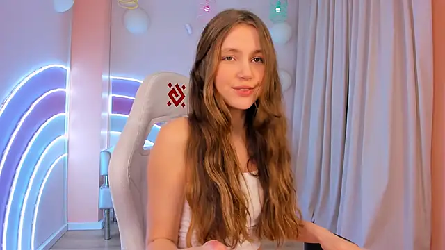 Snapshot of MaryannSoftt chatting on February 12, 2025, 3:27 pm MaryannSoftt online show from February 12, 2025, 3:27 pm
