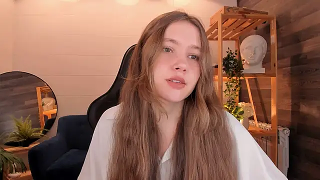 Snapshot of MaryannSoftt chatting on November 19, 2025, 3:01 pm MaryannSoftt online show from November 19, 2025, 3:01 pm