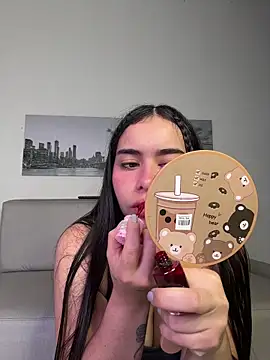 SophieRoyals online show from May 14, 2026, 12:56 pm