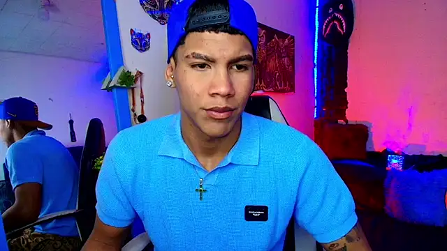 Snapshot of Damian_latinxxx chatting on January 31, 2025, 8:11 am Damian latinxxx online show from January 31, 2025, 8:11 am