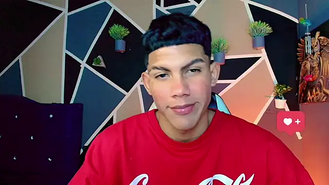 Snapshot of Damian_latinxxx chatting on February 22, 2025, 3:23 am Damian latinxxx online show from February 22, 2025, 3:23 am