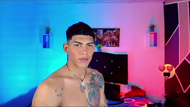 Snapshot of Damian_latinxxx chatting on March 6, 2025, 5:11 pm Damian latinxxx online show from March 6, 2025, 5:11 pm