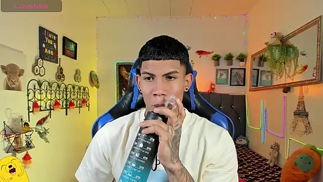 Damian latinxxx online show from January 9, 2026, 3:09 am