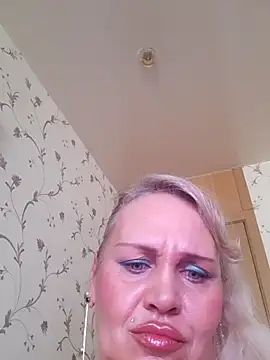 Snapshot of IsabellaBoni chatting on June 28, 2026, 7:03 am IsabellaBoni online show from June 28, 2026, 7:03 am