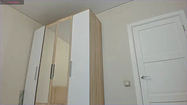 sweety vikky online show from February 24, 2025, 12:20 am