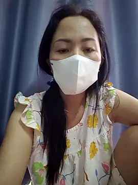 Baby-sexytits18 online show from November 1, 2025, 2:46 am