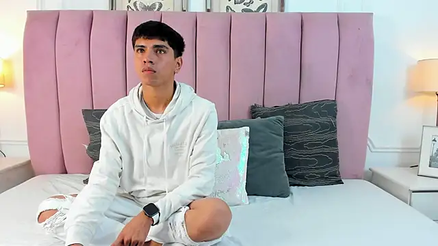 Santy carrington online show from March 12, 2026, 8:15 pm