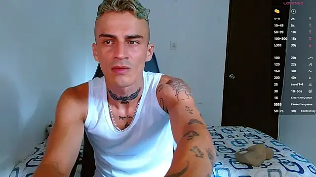 bray hotboy777 online show from November 9, 2025, 8:29 pm