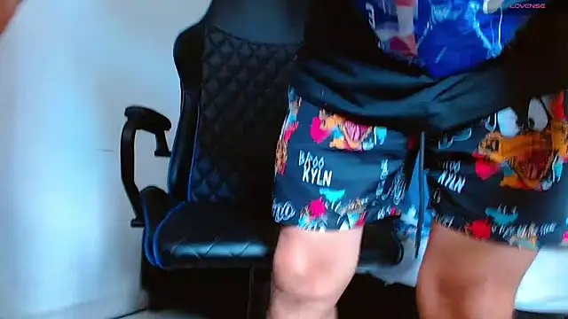 bray hotboy777 online show from January 14, 2026, 3:17 pm