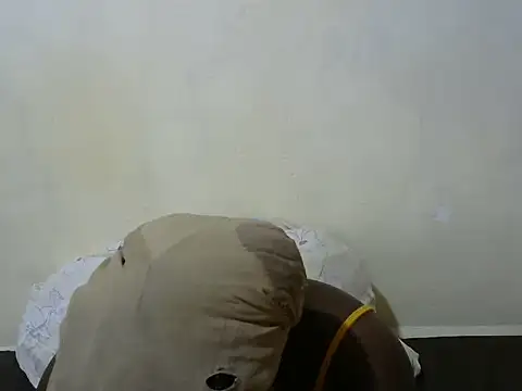 Snapshot of Thicky_kyla chatting on February 9, 2026, 12:20 pm Thicky kyla online show from February 9, 2026, 12:20 pm