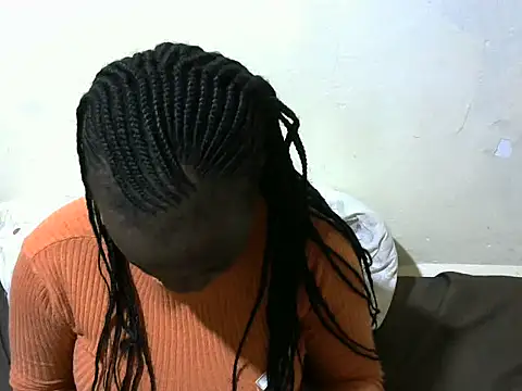 Snapshot of Thicky_kyla chatting on February 10, 2026, 8:13 pm Thicky kyla online show from February 10, 2026, 8:13 pm