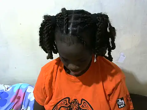 Snapshot of Thicky_kyla chatting on May 10, 2026, 7:41 pm Thicky kyla online show from May 10, 2026, 7:41 pm