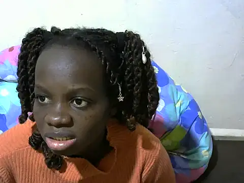 Snapshot of Thicky_kyla chatting on May 16, 2026, 11:46 pm Thicky kyla online show from May 16, 2026, 11:46 pm