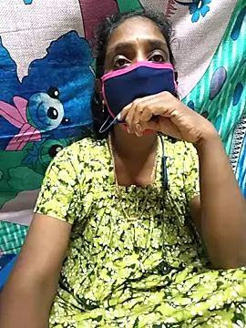 Snapshot of Tamil--Rani chatting on March 19, 2025, 3:29 pm Tamil--Rani online show from March 19, 2025, 3:29 pm