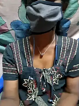 Snapshot of Tamil--Rani chatting on November 9, 2025, 2:26 pm Tamil--Rani online show from November 9, 2025, 2:26 pm