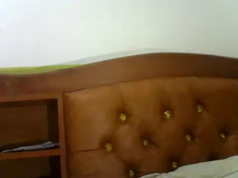 Claris2 online show from February 13, 2025, 9:09 am