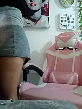 Magica lorena online show from February 13, 2025, 9:38 pm