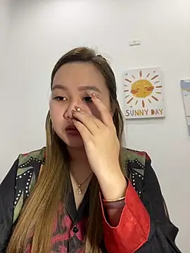 Odette68 online show from November 24, 2025, 11:48 pm