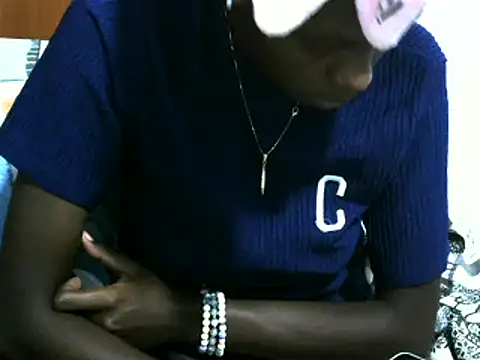 Snapshot of Slim_momma chatting on March 7, 2025, 9:27 pm Slim momma online show from March 7, 2025, 9:27 pm