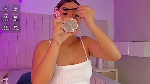 Snapshot of Littleolivia_ chatting on February 28, 2026, 2:07 pm Littleolivia online show from February 28, 2026, 2:07 pm