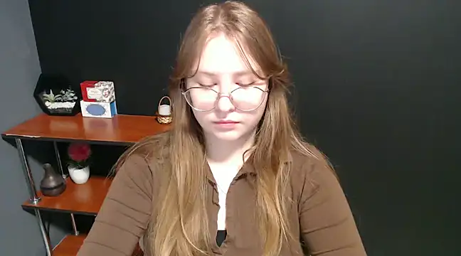Snapshot of lady_minx chatting on January 28, 2025, 7:22 am lady minx online show from January 28, 2025, 7:22 am