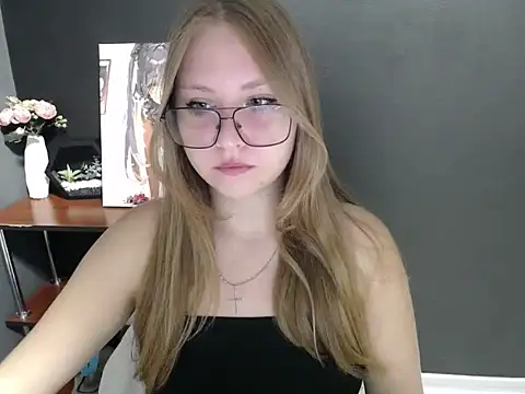 Snapshot of lady_minx chatting on September 18, 2025, 6:26 am lady minx online show from September 18, 2025, 6:26 am