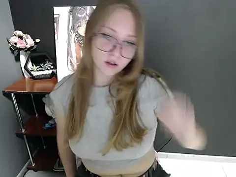 lady minx online show from October 8, 2025, 6:33 am