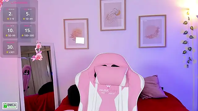 Veronica isaza   online show from November 12, 2025, 12:27 pm