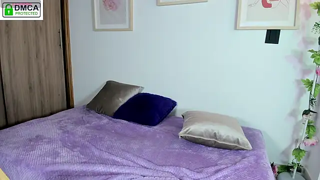 Snapshot of Veronica_isaza__ chatting on July 17, 2026, 1:51 pm Veronica isaza online show from July 17, 2026, 1:51 pm
