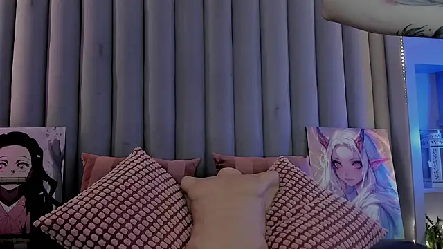 Snapshot of AmbarHills_1 chatting on November 4, 2025, 11:42 am AmbarHills 1 online show from November 4, 2025, 11:42 am