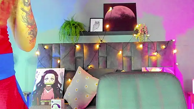 AmbarHills 1 online show from January 16, 2026, 11:36 am