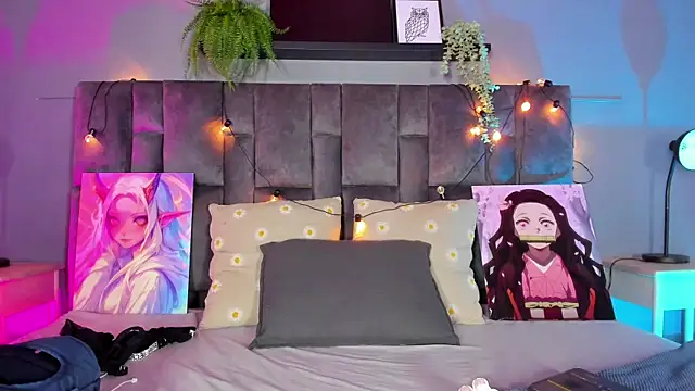 AmbarHills 1 online show from April 17, 2026, 11:46 am