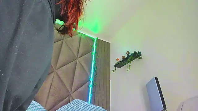 AbbyWathson online show from January 12, 2026, 11:37 am