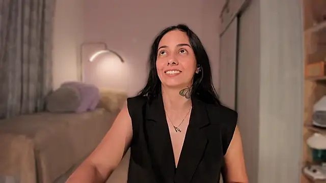 Aleja24Evans online show from March 21, 2026, 12:48 am