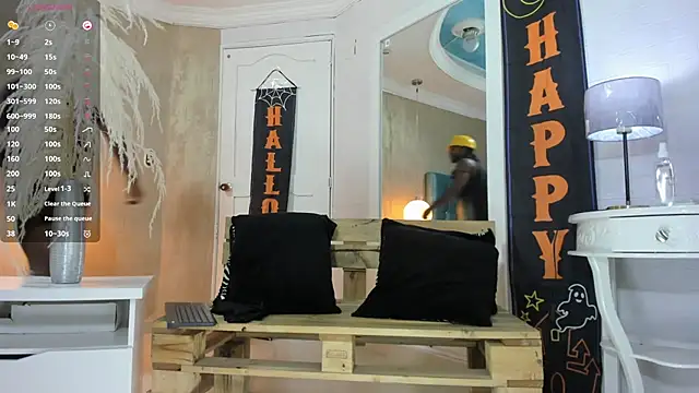 Snapshot of RicoBrown777_ chatting on October 17, 2025, 4:59 am RicoBrown777 online show from October 17, 2025, 4:59 am