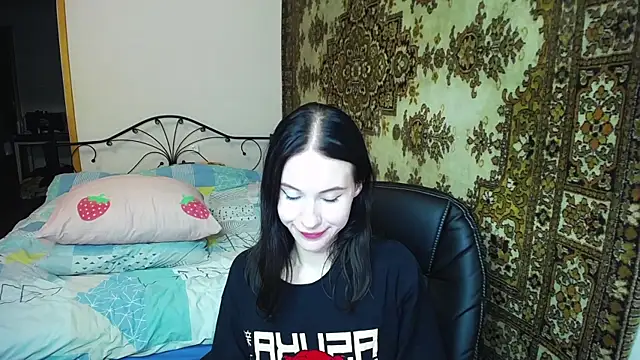 Olivia Graceee online show from August 5, 2026, 9:12 am