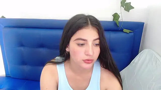 cherry modelx  online show from May 26, 2026, 7:43 pm