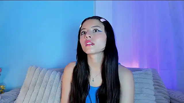 EmilyWithe online show from December 2, 2025, 1:11 am