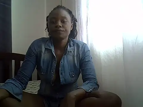 Amanda255 online show from April 26, 2026, 8:12 am